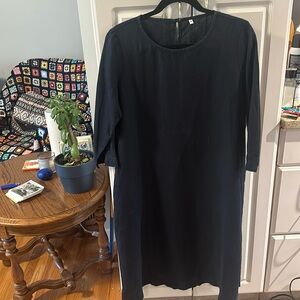 Quarter sleeve linen dress with pockets